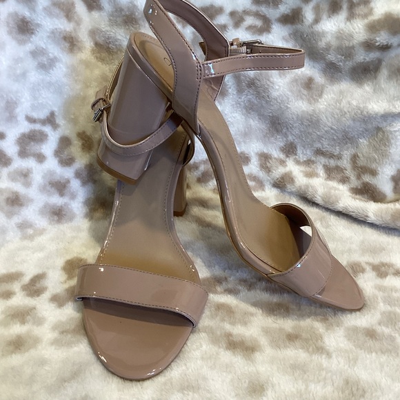 ABOUND Patent Leather Nude High Heel Sandal, Size 10 - Picture 4 of 13